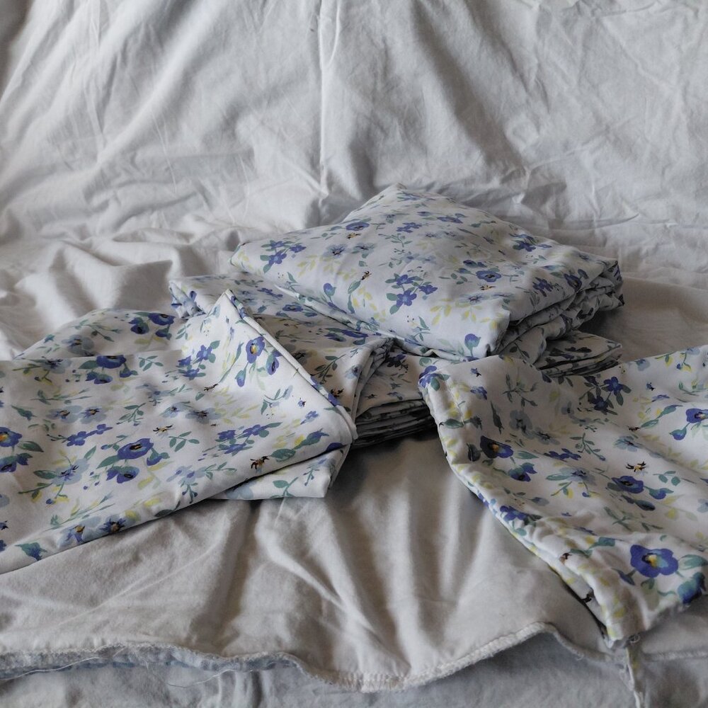 Blue Floral Full/Double Sheet Set